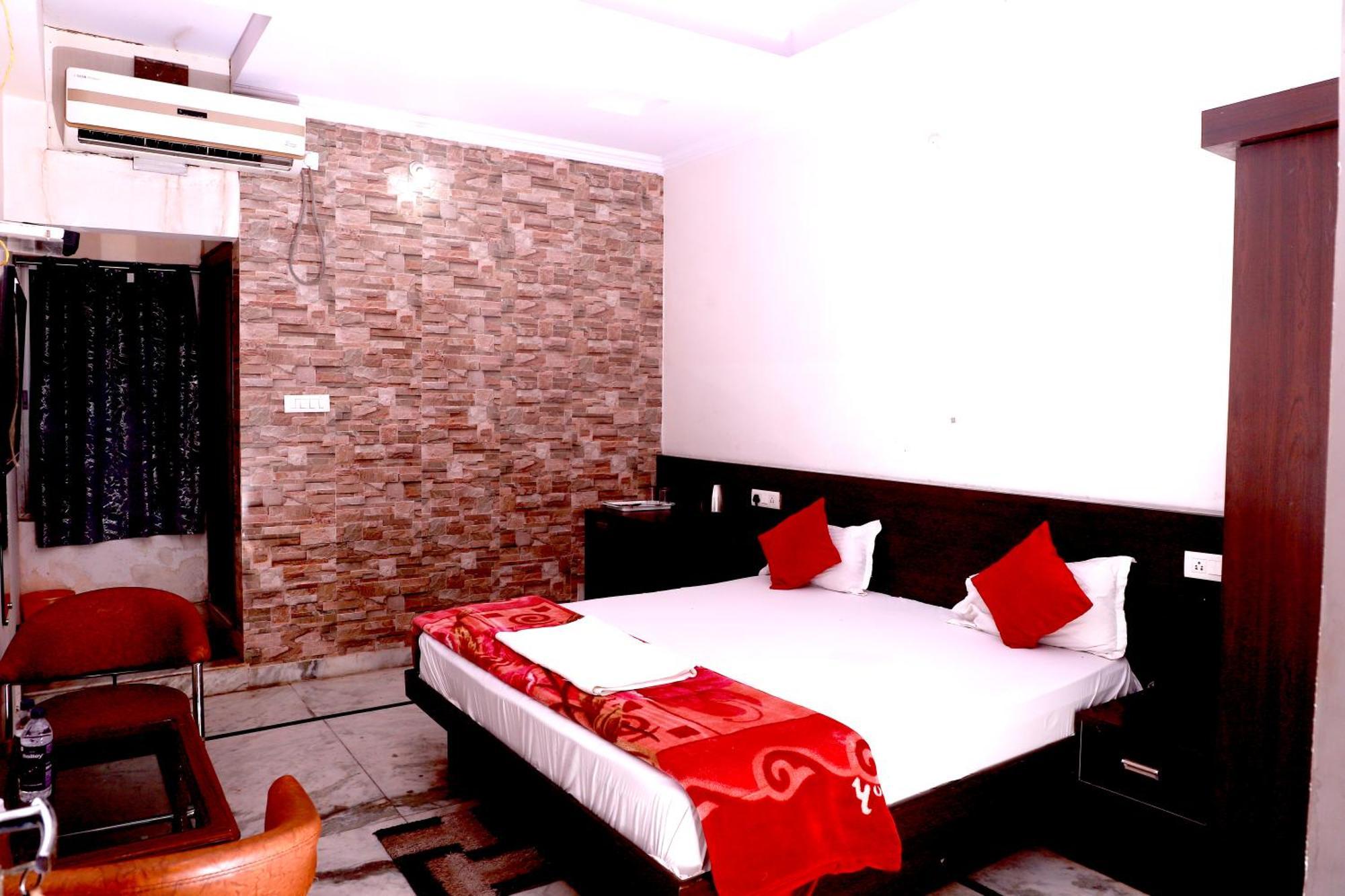 Hotel River View Khagaria Exterior foto